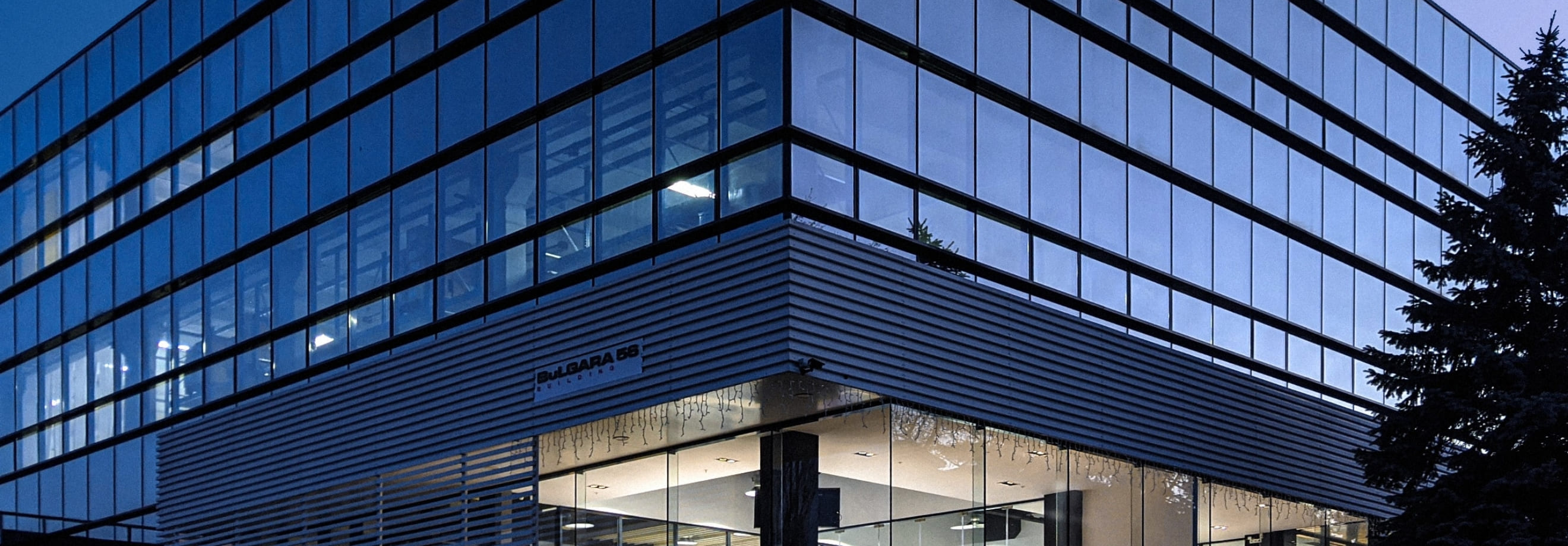 MD evolutionsの会社建物の外観が見える画像